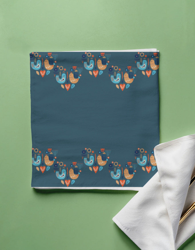 Scandinavian Bird Design Table Linen Set for 4